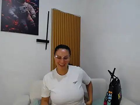 HadaraXxx Pertunjukan Webcam