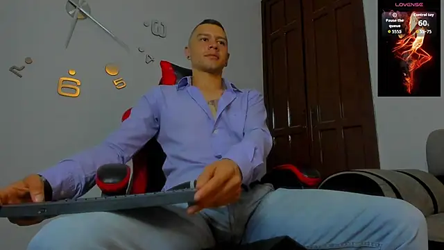 Webkamerová show Tayler_millers_