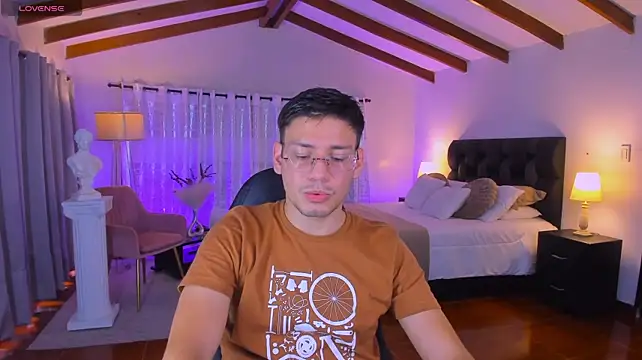 marcuswildx2 Webcamshow