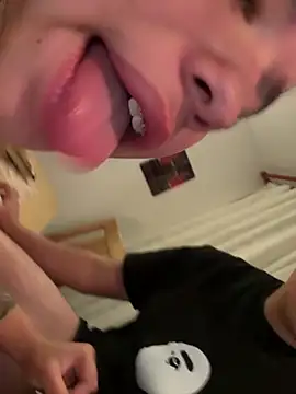 Lovers_room Webcam show