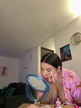הופעת וובקאם של Lovers_room