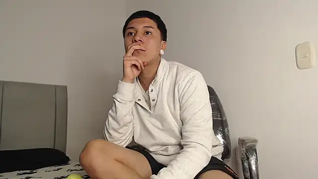 Owenn__blueee Webcam-Show