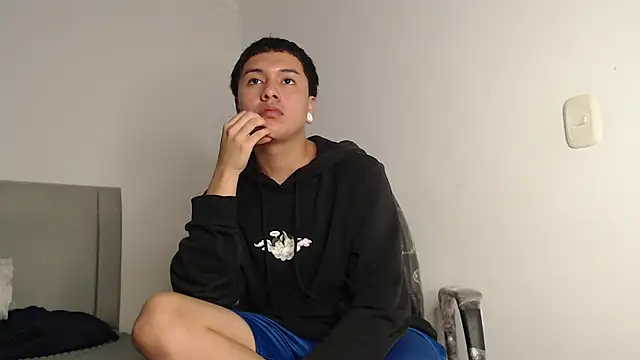 Owenn__blueee Webcamshow