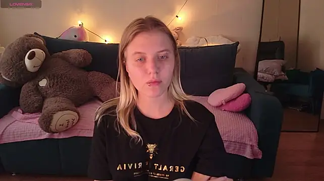 Viki_Charm Webcam-Show