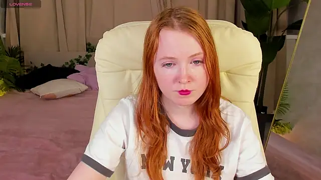 XXX chat uživo modela ari-kittyy
