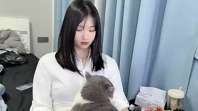 nainai52013's Live XXX Chat