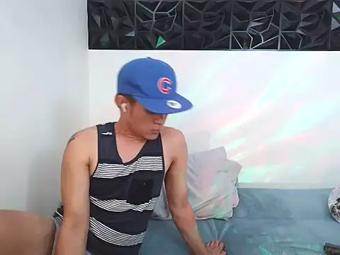 yourmikexxx 网络视讯表演