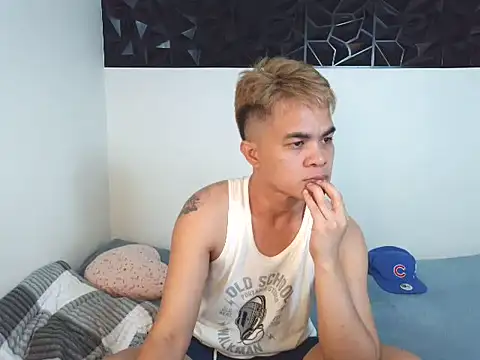 yourmikexxx Pertunjukan Webcam