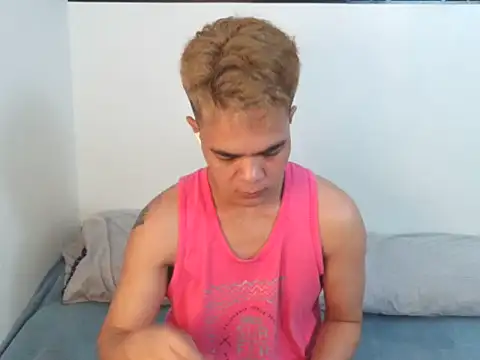 yourmikexxx 网络视讯表演