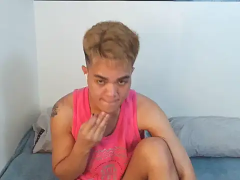 yourmikexxx Pertunjukan Webcam