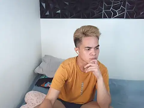 yourmikexxx 网络视讯表演
