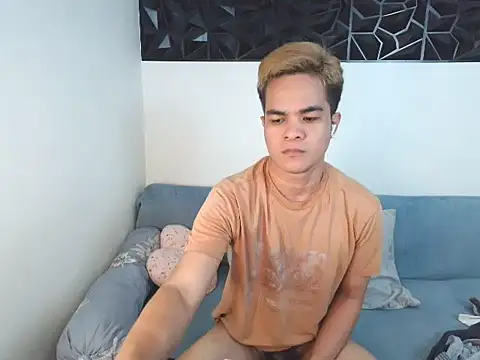 yourmikexxx 网络视讯表演