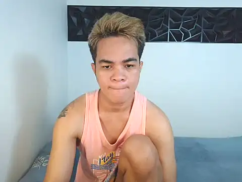 yourmikexxx 在線直播表演