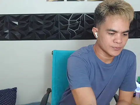 yourmikexxx 网络视讯表演
