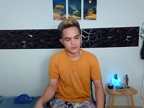 yourmikexxx Pertunjukan Webcam