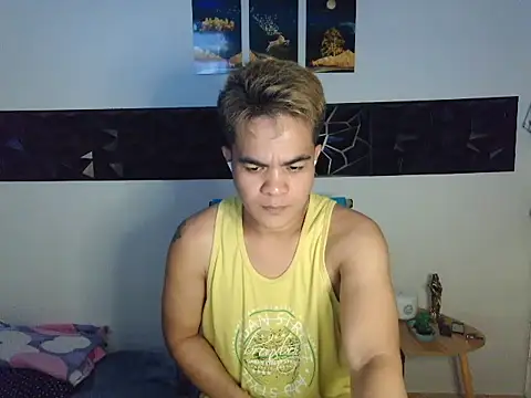 yourmikexxx Pertunjukan Webcam