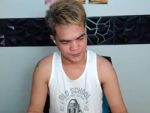 yourmikexxx Webcam show