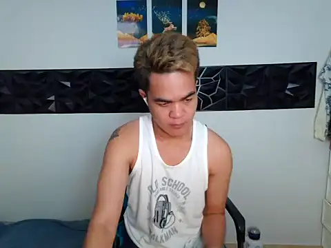 yourmikexxx Pertunjukan Webcam