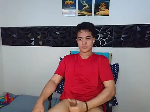 yourmikexxx Webcamshow