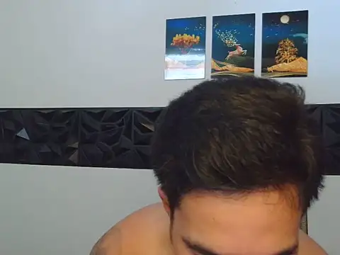 yourmikexxx Pertunjukan Webcam