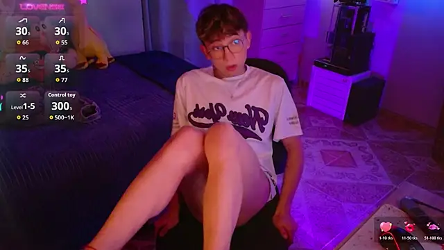 Вебка м-шоу Chris_Blake_