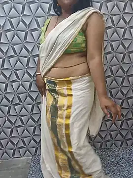 Chat XXX ao vivo de AADHIRA_Tamil_Mallu