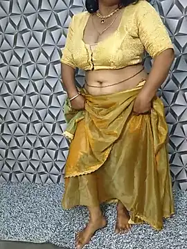 צ'אט XXX בשידור חי של AADHIRA_SOUTH_INDIA