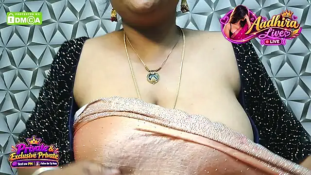 Pokazy przed kamerką – AADHIRA_SOUTH_INDIA