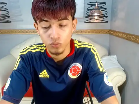 TheHotSaulito's Webcam Show