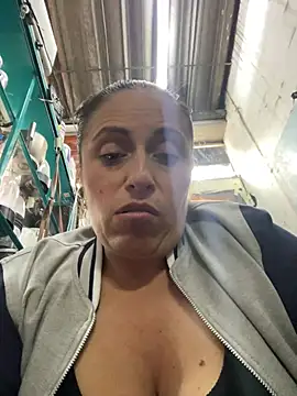 CatalinaSantana83 Adlı Modelin Canlı XXX Sohbeti