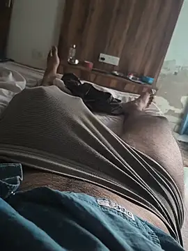 yours_daddy6 Adlı Modelin Web Kamerası Şovu
