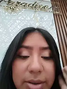 Amber_Herrera Adlı Modelin Web Kamerası Şovu