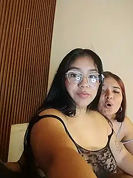 Amber_Herreran Webbikameraesitys