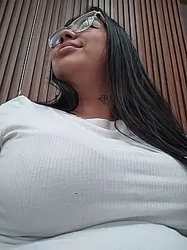 Amber_Herreran Webbikameraesitys