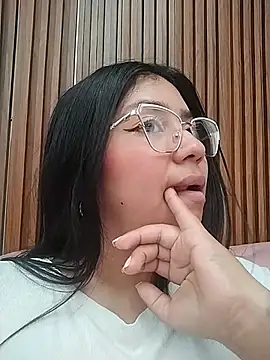 Amber_Herrera 라이브 XXX 채팅