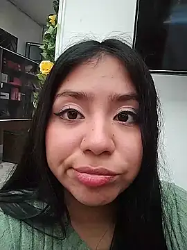 Amber_Herrera 即時 XXX 聊天