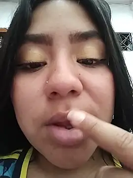 Amber_Herreran Webbikameraesitys