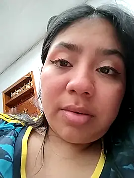 Amber_Herrera Adlı Modelin Web Kamerası Şovu