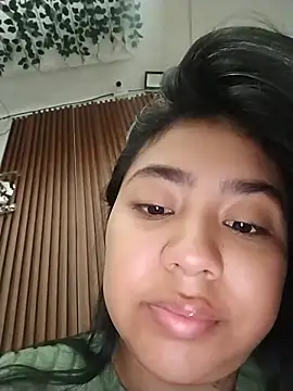 Amber_Herrera Adlı Modelin Web Kamerası Şovu