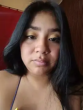 Show modela Amber_Herrera na web-kameri