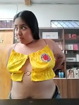 Amber_Herrera Show in webcam