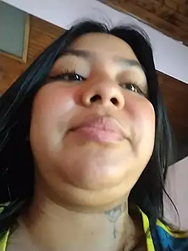 Chat +18 de Amber_Herrera ao vivo