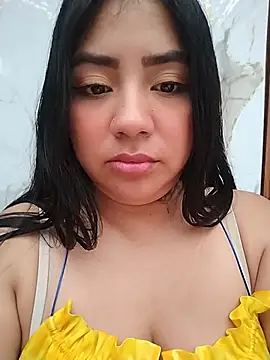 Amber_Herrera Adlı Modelin Canlı XXX Sohbeti