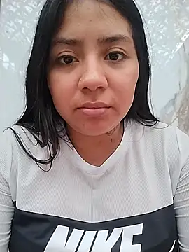 Amber_Herrera 现场XXX聊天