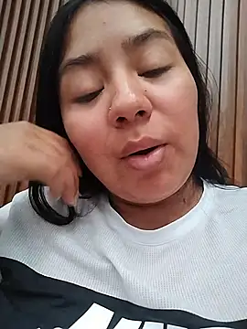 Amber_Herrera Pertunjukan Webcam