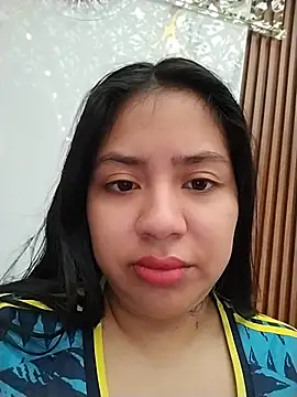 Chat +18 de Amber_Herrera ao vivo