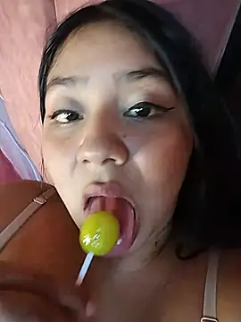 Chat +18 de Amber_Herrera ao vivo