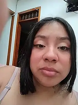 Amber_Herreraのウェブカメラショー