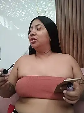 Amber_Herrera Шоу с уебкамера
