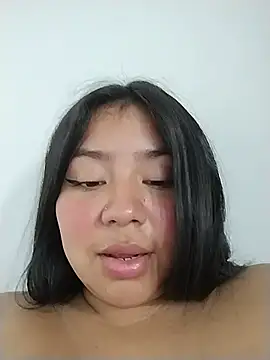 Chat +18 de Amber_Herrera ao vivo